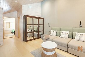 Nova Skyland Hotel