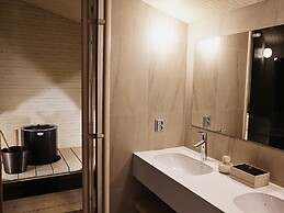 Nova Skyland Hotel