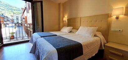 Hotel Molina Real