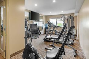 Quality Inn & Suites Bathurst