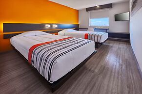City Express Junior by Marriott León Centro De Convenciones
