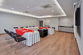 City Express Junior by Marriott León Centro De Convenciones