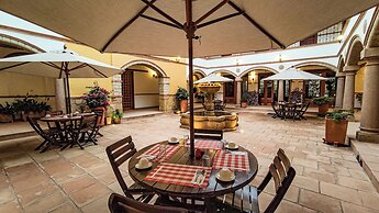 Maria Bonita Hotel