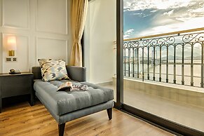 Wyndham Danang Golden Bay