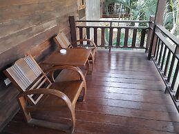 Buraphat Resort