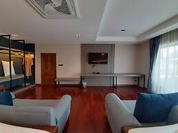 Buraphat Resort