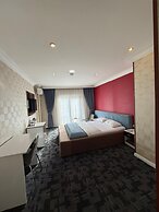 Dosco Hotel