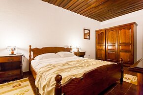 Hotel Kulla e Balshajve