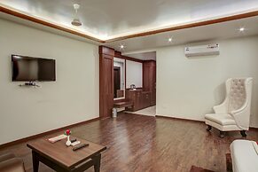 Hotel The Royal Krishna