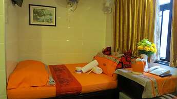 Paris Guest House - Hostel