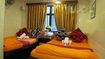 Paris Guest House - Hostel