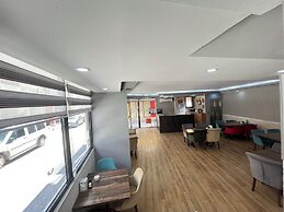 Ozhan Hotel