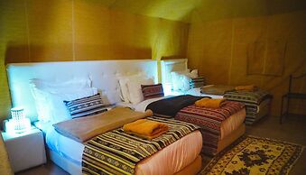 Saharian Luxury Camp