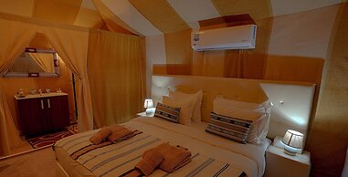 Saharian Luxury Camp