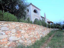 Menina Farm
