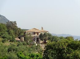 Menina Farm