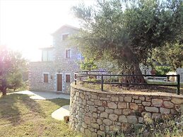 Menina Farm