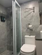 J Hotel