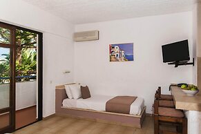 Aspro Hotel