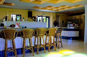 Aspro Hotel