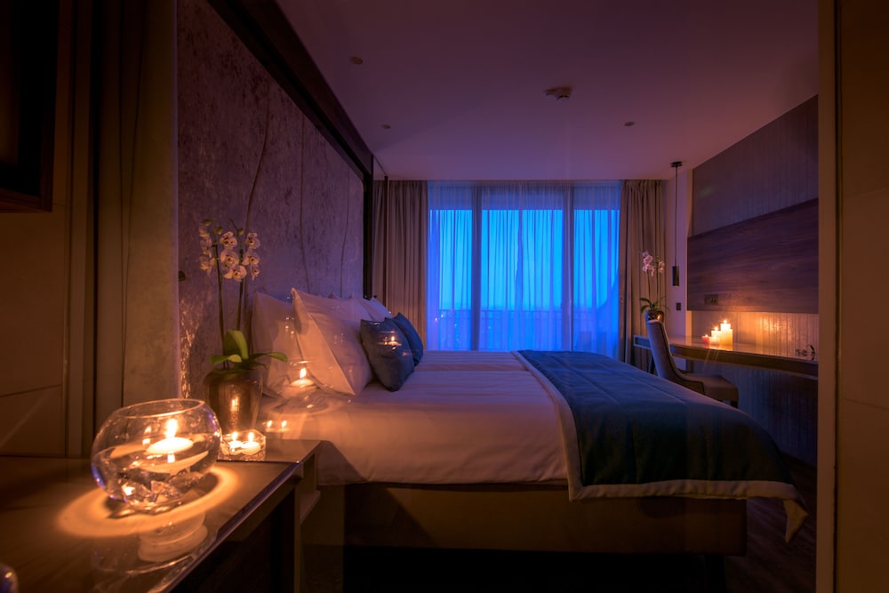 Postojna Cave Hotel Jama