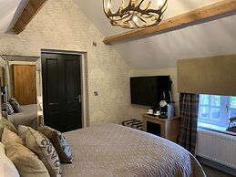 The Wheatsheaf Hotel Sandbach