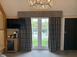 The Wheatsheaf Hotel Sandbach