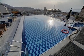 Mass Paradise Hotel