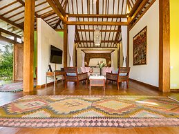Villa Desa Roro Estate by Villa Finder