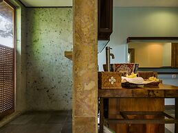 Villa Desa Roro Estate by Villa Finder
