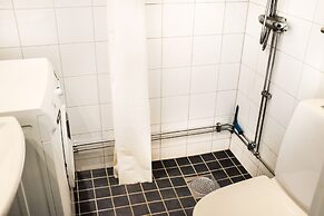 Comfortable Studio Apartment - Midsommarkransen