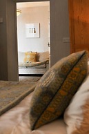 Gwesty'r Marine Hotel & Spa