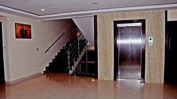 Hotel mookambika palace