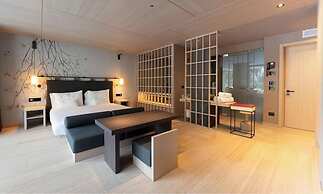 Latemar Hotel Suites & Spa