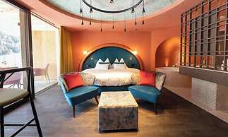 Latemar Hotel Suites & Spa