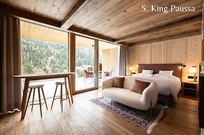 Latemar Hotel Suites & Spa