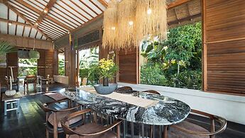Villa Desa Roro Dua by Villa Finder