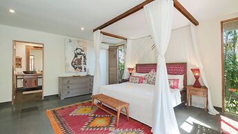 Villa Desa Roro Dua by Villa Finder