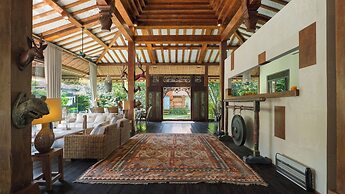 Villa Desa Roro by Villa Finder