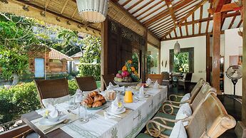 Villa Desa Roro by Villa Finder