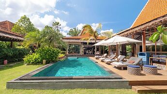Villa Desa Roro by Villa Finder