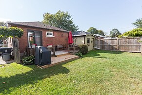 Applewood Suites - Sherway Gardens