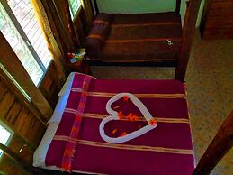 Martz Farm Treehouses & Cabanas