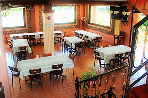 River Side Hotel