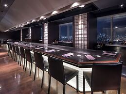 ART HOTEL Osaka Bay Tower