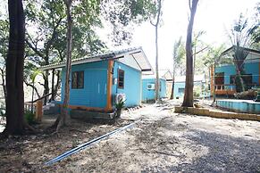Giant Bungalow