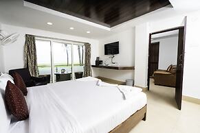 Shelter Beach Resort