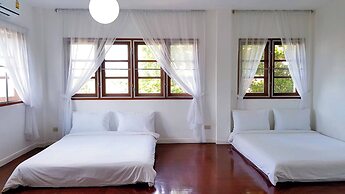 Double Tree House
