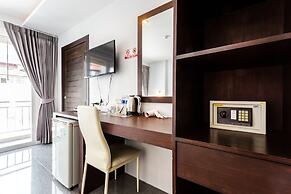 77 Bangla Hotel