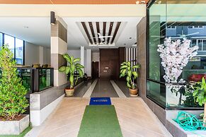 77 Bangla Hotel
